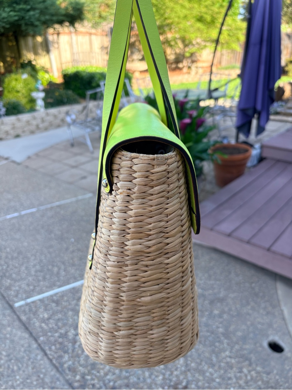 Kate Spade EUC Lime Tote Bag with Bow Accent - Picture 3 of 15